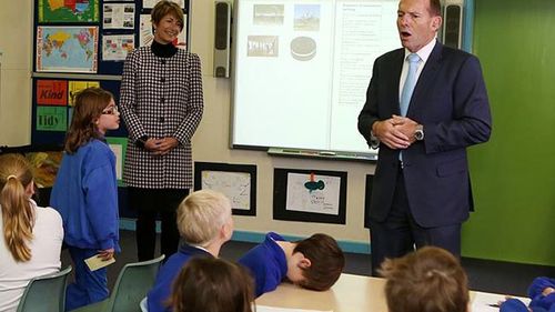 Bored schoolboy photo returns to haunt PM Tony Abbott