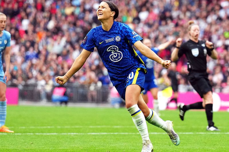 Sam Kerr celebrates her goal during extra-time in the FA Cup final