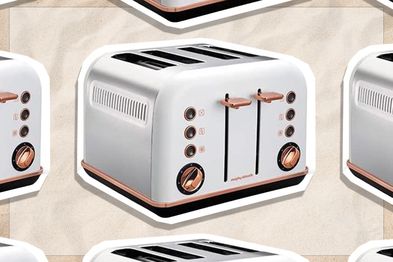 9PR: Morphy Richards White Accents 4 Slice Toaster Rose Gold