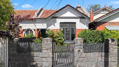 Melbourne Auctions real estate property market houses sale analysis millions