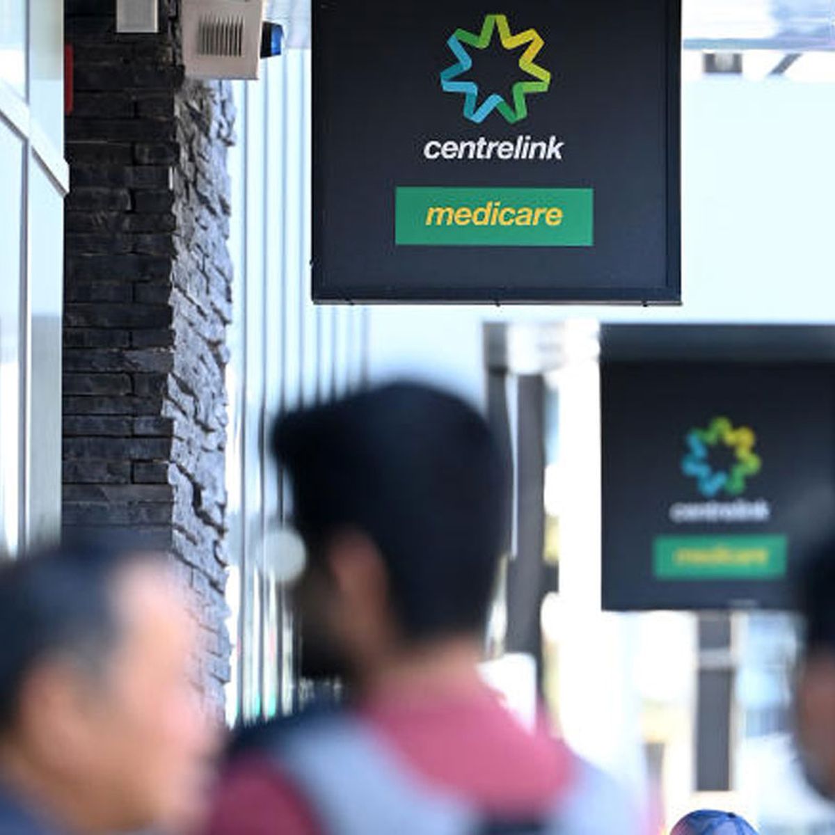 Centrelink Calls Continue To Malfunction Amid Spike In Welfare Claims During Coronavirus Crisis