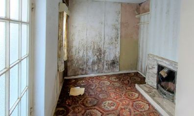 Bargain three-bedroom terrace home in Wales on offer comes with an unwelcome surprise in the kitchen.