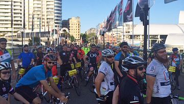 Sydney cyclists enter the city on their way to Marin Place.
