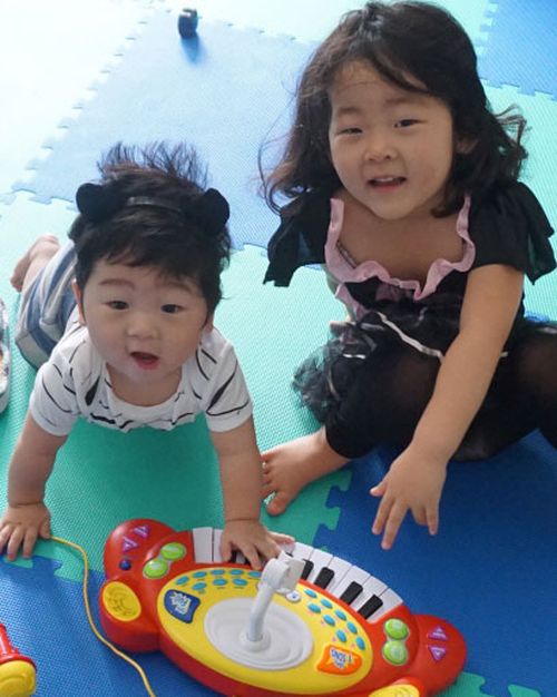 Seongjae Lim, pictured as a toddler with his older sister. 