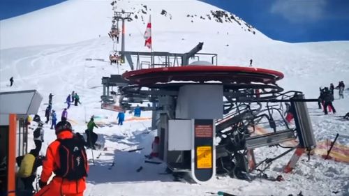 Chairs collected at the base of the lift in a messy pile. (Facebook/Knyshov Peter/Kuba Kaczkowksi)