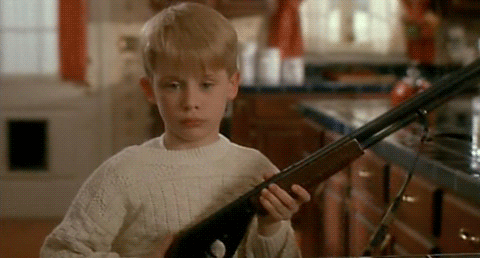 Macaulay Culkin Interferes in Wrestling Match Using 'Home Alone' Tactics Macaulay Culkin Interferes in Wrestling Match Using 'Home Alone' Tactics