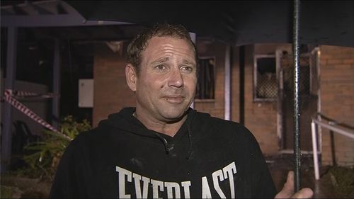 Queensland man saves neighbour from burning home.