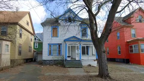 Abandoned Syracuse New York $2800 house