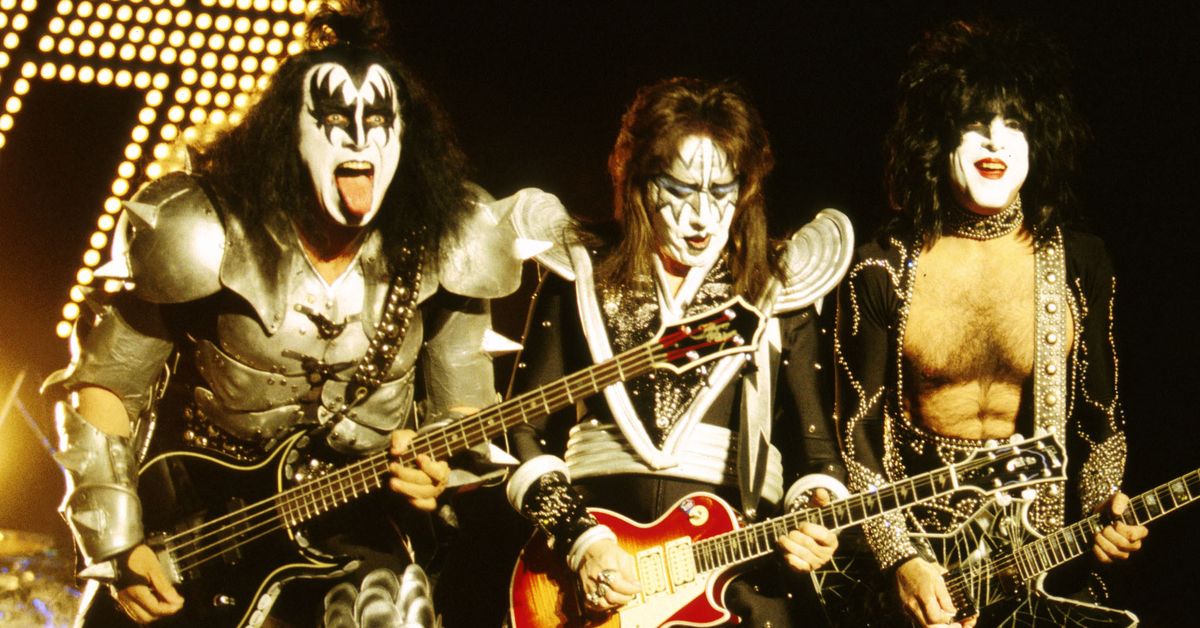 KISS founding member Ace Frehley reportedly on life support weeks after cancelling tour dates