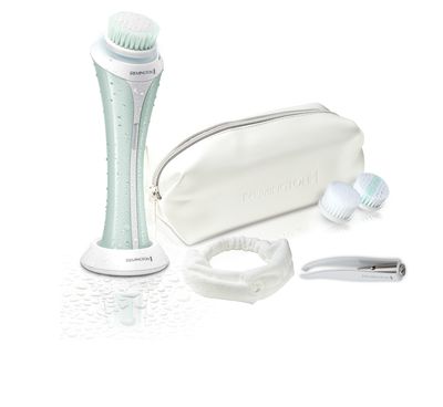 <a href="http://www.beautyheaven.com.au/skin-care/cleansers-washes/product/revitalise-facial-cleansing-brush-luxury-edition-gift-set" target="_blank">Remington Revitalise Facial Cleansing Brush Luxury Edition Gift Set, $99.95.</a>