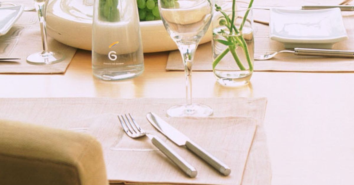 Carrot and walnut microwave muffins - 9Kitchen