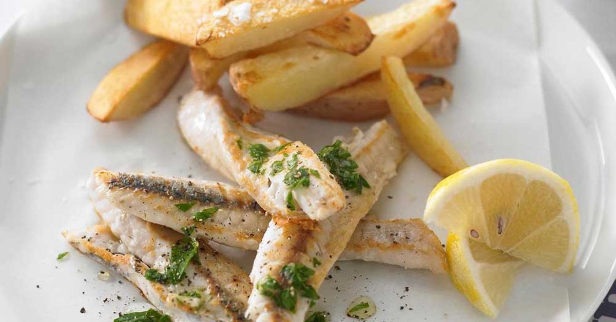 Fish and chips with low-fat tartare sauce - 9Kitchen