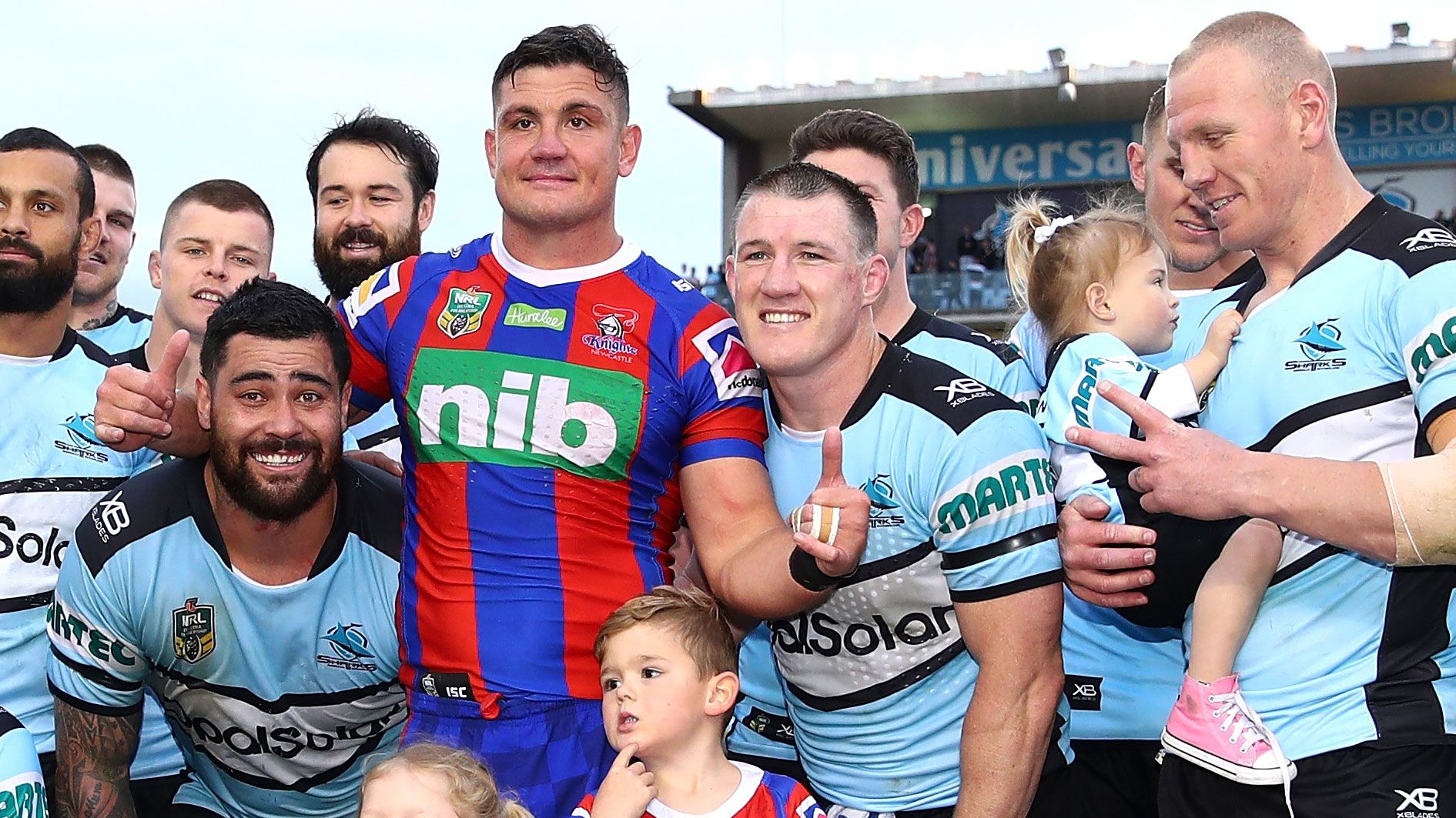 Paul Gallen poses with former Sharks teammate Chris Heighington.