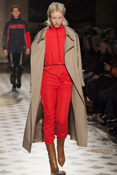 <p>The trench is a perennial wardrobe staple, but this
season the classic feminine feel of a
cinched-at-the-waist trench has been replaced by oversized proportions, thanks
to runway hotshot Vetements. Look for relaxed shapes (or go up a size) and enjoy a roomier sartorial experience as you
navigate the winter weather. Buy into that
cool-girl vibe by leaving it unbelted and pairing with white sneakers and
frayed denim.&nbsp;</p><p>Click through to shop new season styles now.&nbsp;</p>
