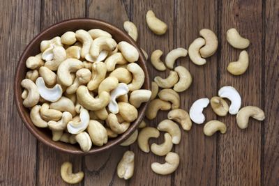 <strong>Cashews</strong>