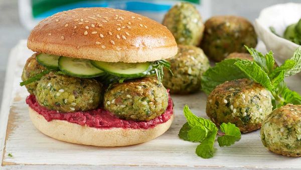 Spinach falafel rolls with minted cucumber