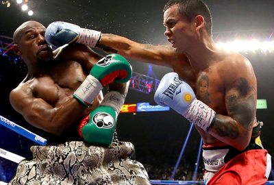Maidana appeared to bite the champ's hand in the eighth round.