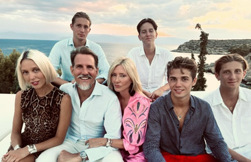 Crown Prince Pavlos and Crown Princess Marie-Chantal of Greece with their five children; Maria-Olympia (left), Constantine-Alexios (top left), Aristidis-Stavros (top right), Achileas-Andreas (second right), and Odysseas-Kimon (right).