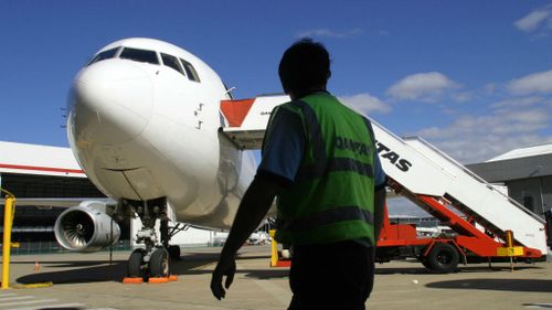 Qantas' Boeing 767 makes final flight