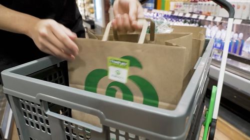 Woolworths launches express delivery service via app
