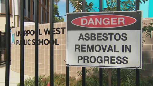 About 700 students will be relocated from a public school in Sydney's south-west after asbestos was found in mulch on campus. The students will be moved ﻿from Liverpool West Public School to Gulyangarri Public School for at least a month while clean-up is underway.