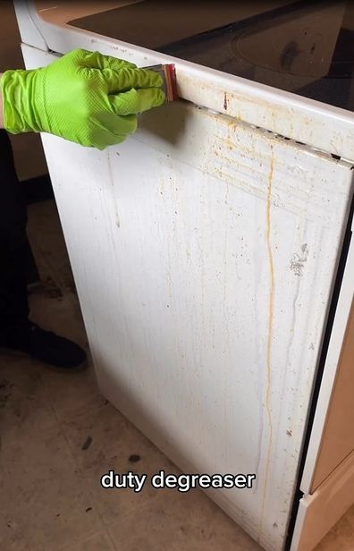 Cleaning guru Brandon Pleshek shows how to clean the side of an oven.