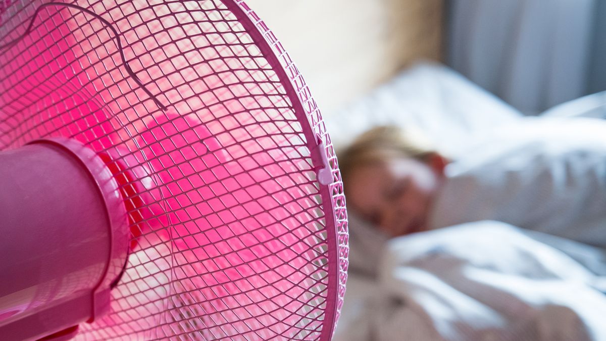 Sleep expert reveals dangers of sleeping with the fan on, and how to avoid  them - 9Honey