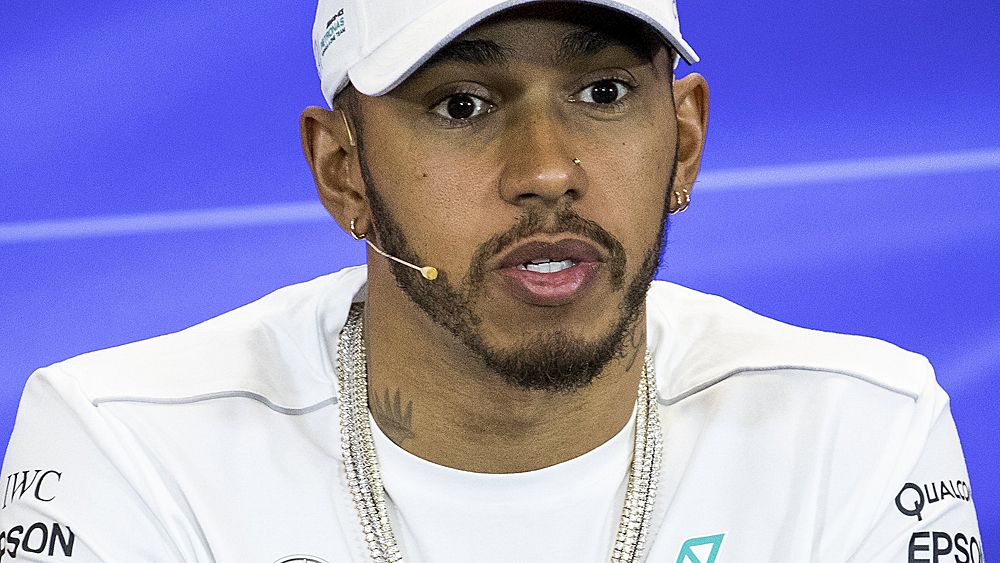 F1: Lewis Hamilton under pressure to kneel during anthem at US Grand Prix