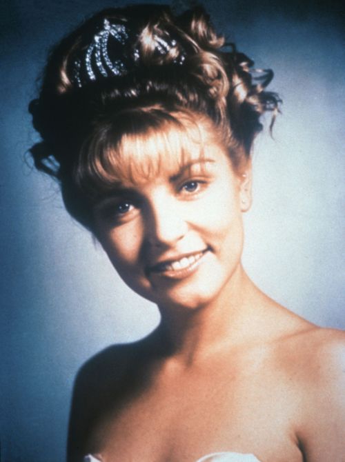 Laura Palmer from the original series will be played by the same actress, Sheryl Lee. (Getty)