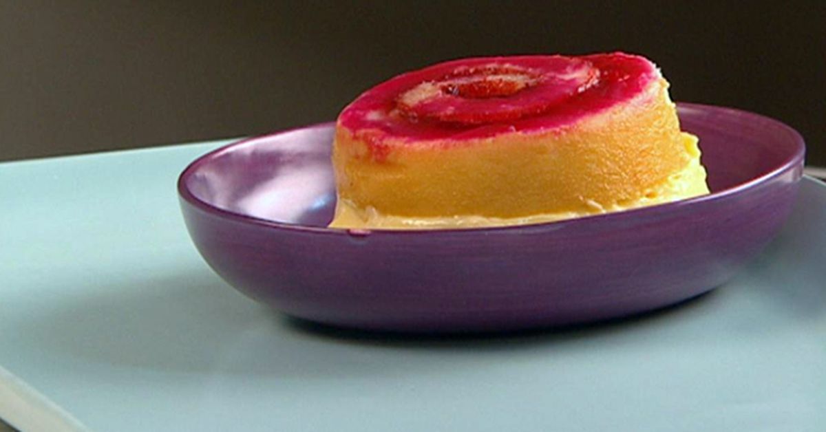 White chocolate and raspberry trifles - 9Kitchen