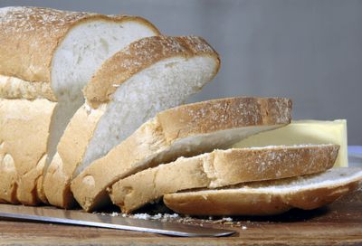 <strong>White bread</strong>