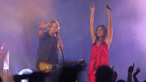 Mauboy and Urban get the crowd moving. (Getty)