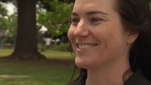 Cycling champion Anna Meares is backing "Dutch Reach". (9NEWS)