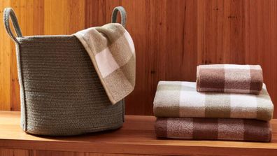 Brenn Gingham Bath Towel - Taupe and Arto Large Round Rope Basket - Sage