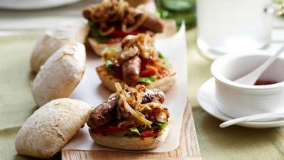 Recipe:&nbsp;<a href="http://kitchen.nine.com.au/2016/05/16/13/24/mushroom-and-onion-sausage-buns" target="_top">Mushroom and onion sausage buns</a>