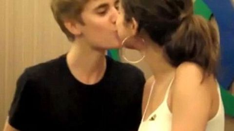 Justin Bieber and Selena Gomez kiss