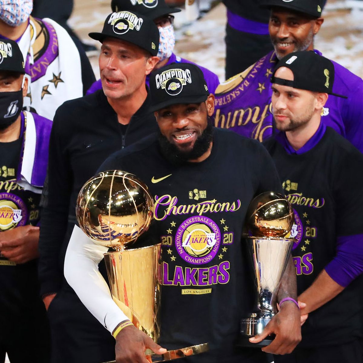 Lakers win NBA championship after cruising past Heat in Game 6