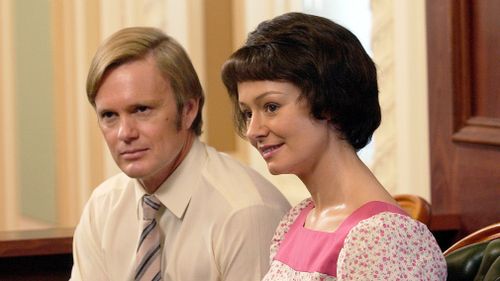 Actors Craig McLachlan and Miranda Otto played Lindy and Michael Chamberlain in Australian mini-series "Through My Eyes". (AAP)