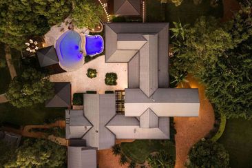 Queensland luxury house home property estate unusual 