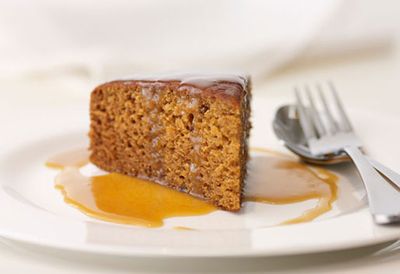 Ginger sticky date pudding