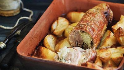 <a href="http://kitchen.nine.com.au/2016/05/16/18/13/rolled-breast-of-lamb-stuffed-with-onion-and-oregano" target="_top">Rolled breast of lamb stuffed with onion and oregano<br>
</a>