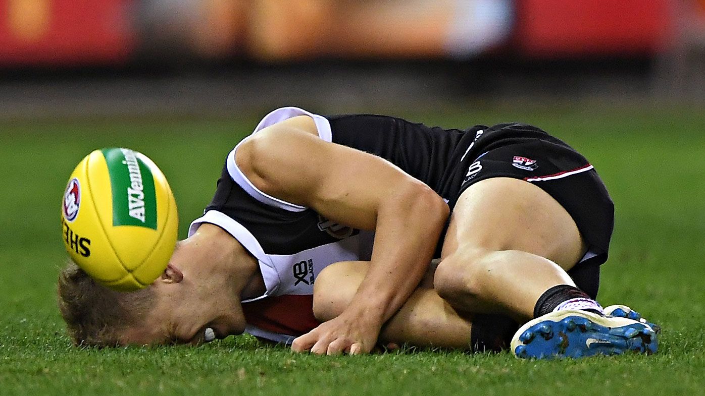 Young Saints star Jack Lonie suffers gruesome hyperextension of knee against Adelaide