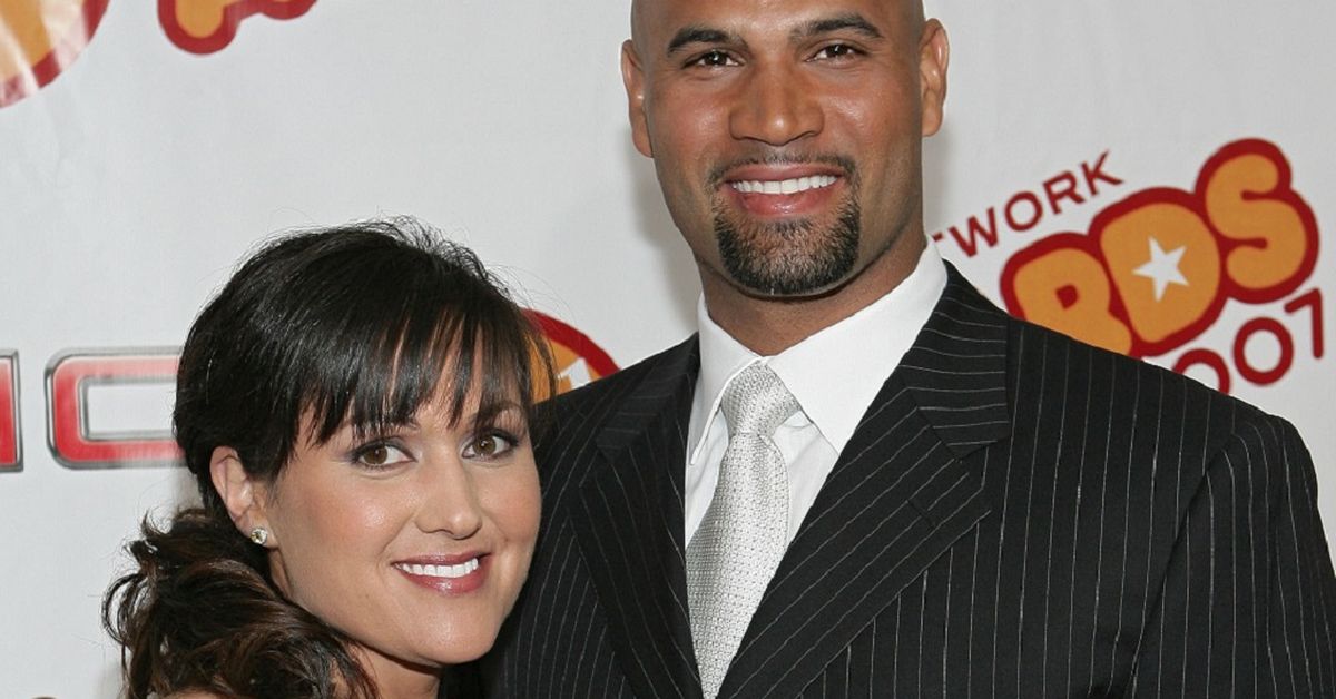MLB Star Albert Pujols Shares He's Divorcing His Wife Days After She Had  Brain Surgery