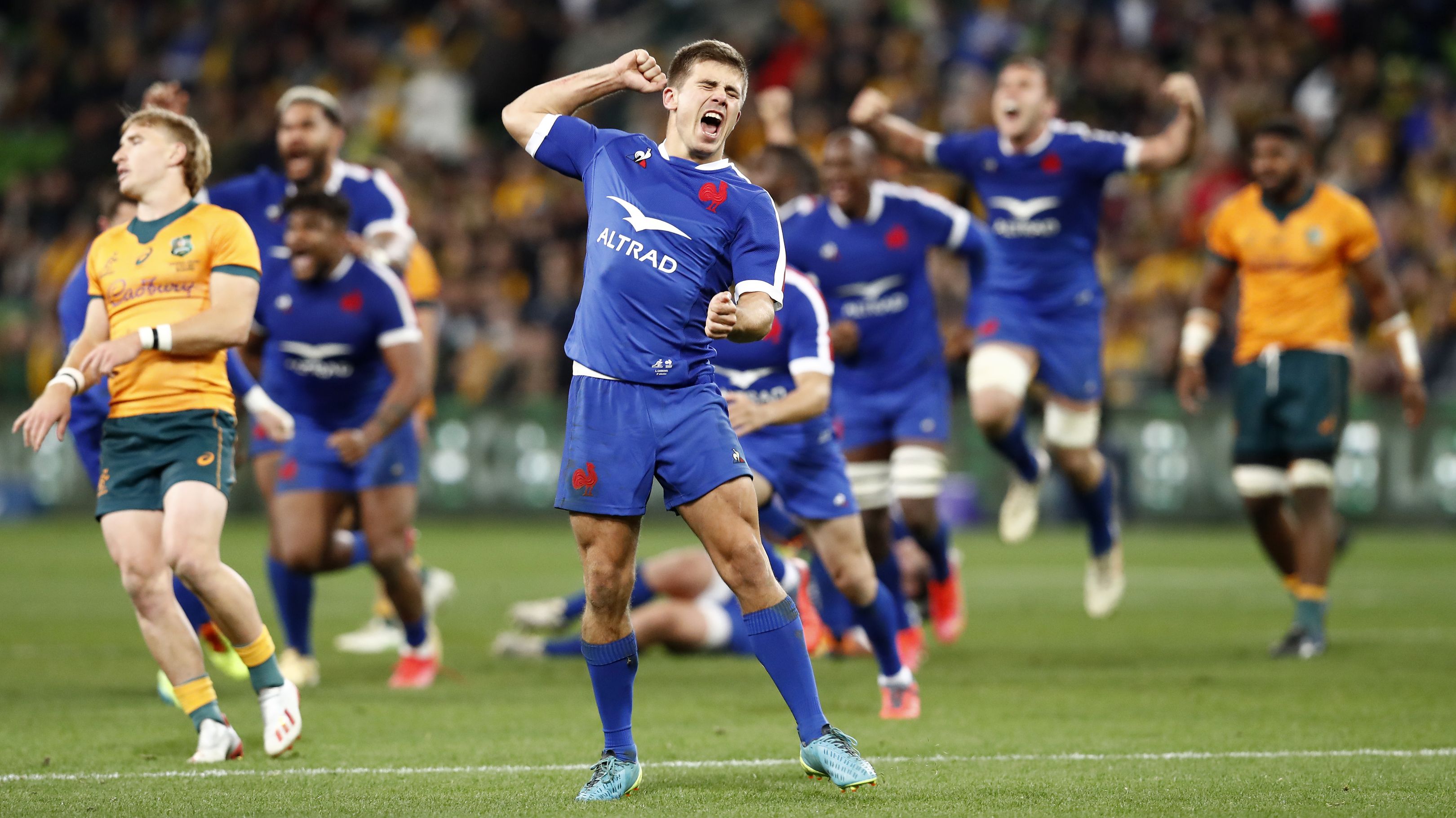 Play france. France Players celebrated. France the end.