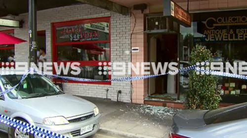 Another Melbourne jewellery store targeted by brazen thieves