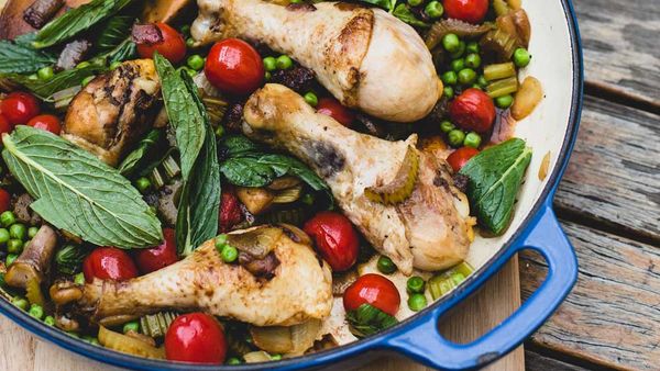 Chicken with celery, mint, pea and cherry tomato