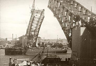 When did construction begin on the Sydney Harbour Bridge?