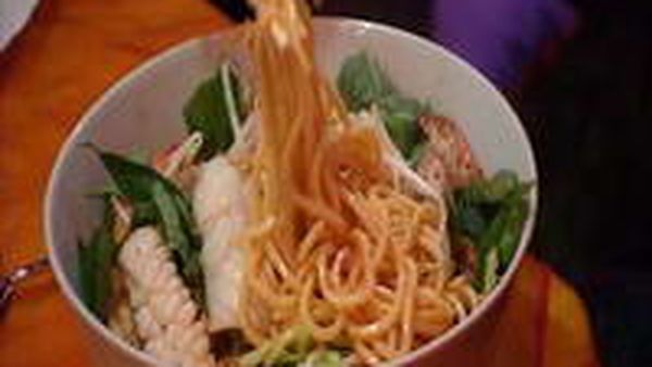asian noodle soup