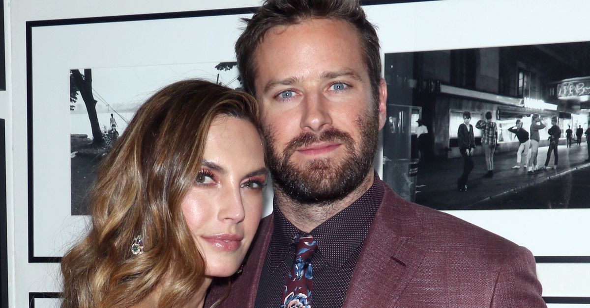 Elizabeth Chambers starts dating again after split from exhusband