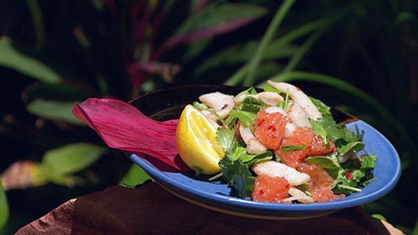 Salt & pepper pearl meat salad with grapefruit